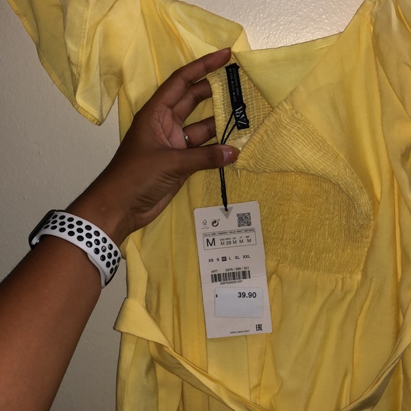 Zara yellow mini sundress - Picture 4 of 4